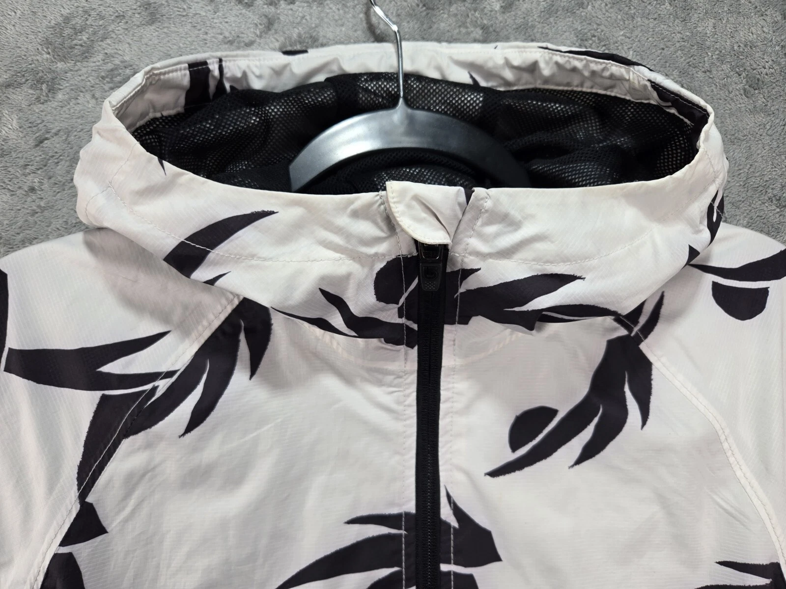 burton berkley rain hooded modern floral jacket