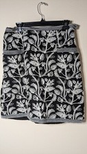 Vintage Y2k Max Studio Skirt sz M Black/White Stitching Emboidery Flowers