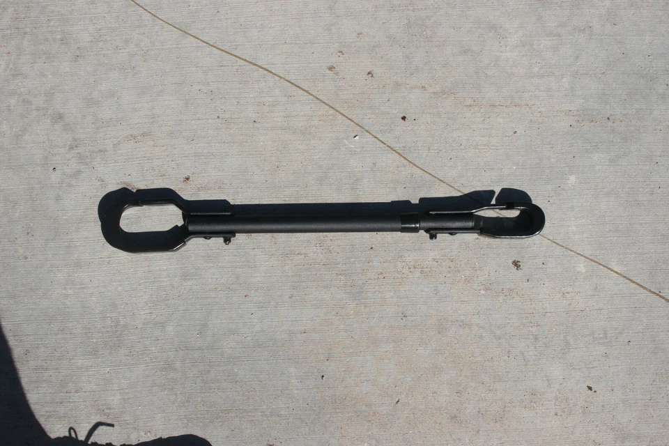 Elevate Outdoor AA-8602 Telescoping Bike Frame Tube Adapter for Bicycles - Image 3 of 4