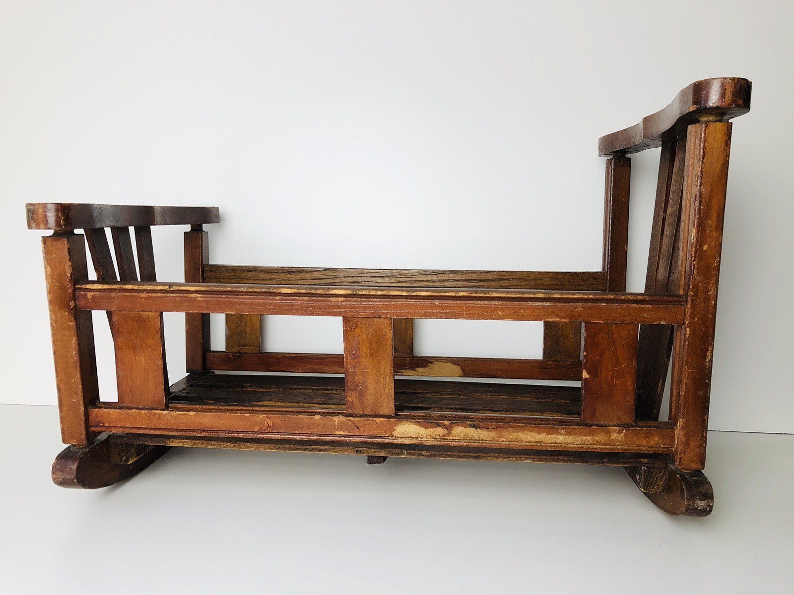 Antique Rocking Cradle Spindle Wood Primitive Baby Doll Crib Rustic New