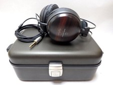 audio-technica ATH-W5000 Closed dynamic headphones w/case Working