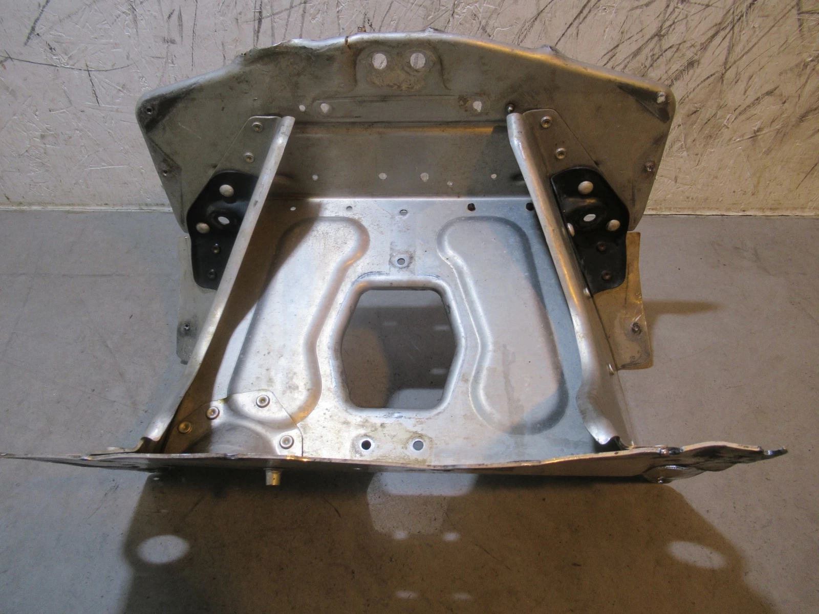 Ski Doo Grand Touring 550 S Module Bulkhead 2012