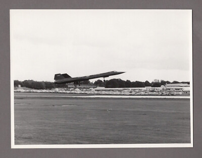 LOCKHEED SR-71 BLACKBIRD LARGE VINTAGE ORIGINAL MOD PHOTO US AIR FORCE 4