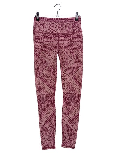 Leggings Fabletics en Rouge : dès 49,95