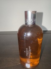 Molton Brown London Heavenly Gingerlily Bath  Shower Gel 300 ml / 10 fl oz