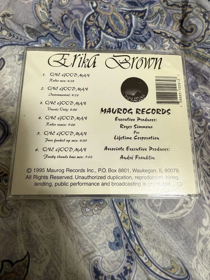 Erika Brown R&B Music Album Cd Soulful Vocals Contemporary R&B Chanteuse fémi... - Photo 2/4