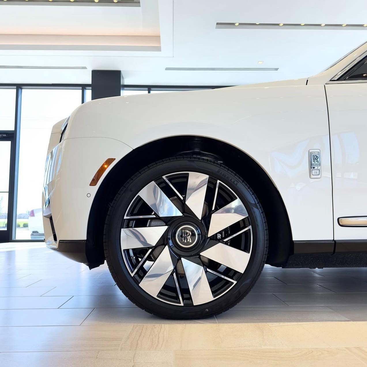 Rolls-Royce Cullinan 2019-2026 Wheel