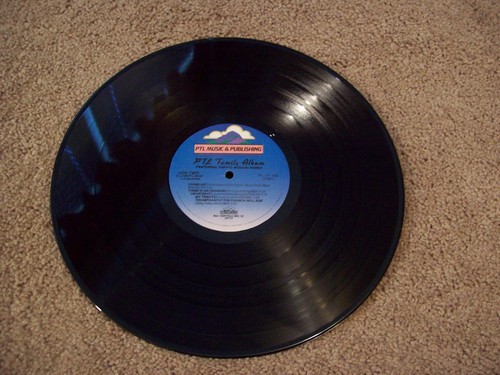 PTL Musical Family Album Vinyl LP *RARE* 1988 - Picture 9 of 10