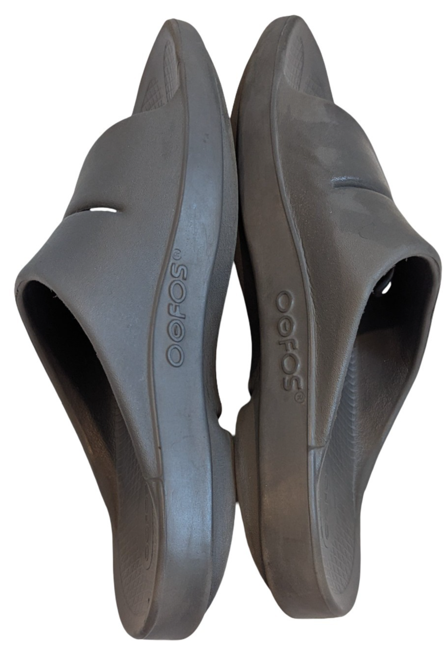 APL Sandali da recupero unisex Oofos Ooahh Slide grigio ardesia taglia uomo 10 donna 12