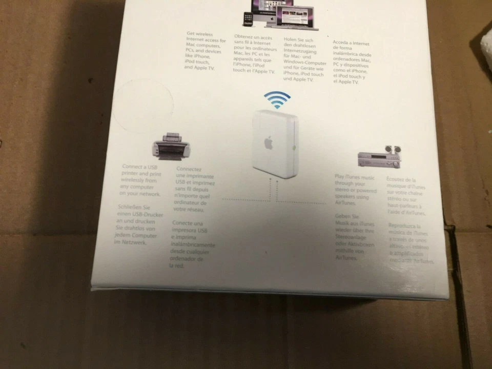 Apple airport express 802.11 in original box near mint cd's manual original box - Image 4 of 4