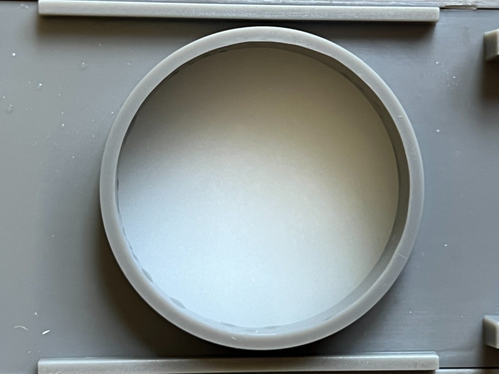 HumidiCup Electronic Cigar Humidifier S1 for 40100 Count Desktop