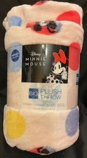 Disney Minnie Mouse Plush Throw Blanket - 5' x 6 ft - The Big One - New