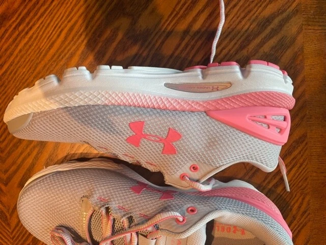 Under armour gemini women on sale pink