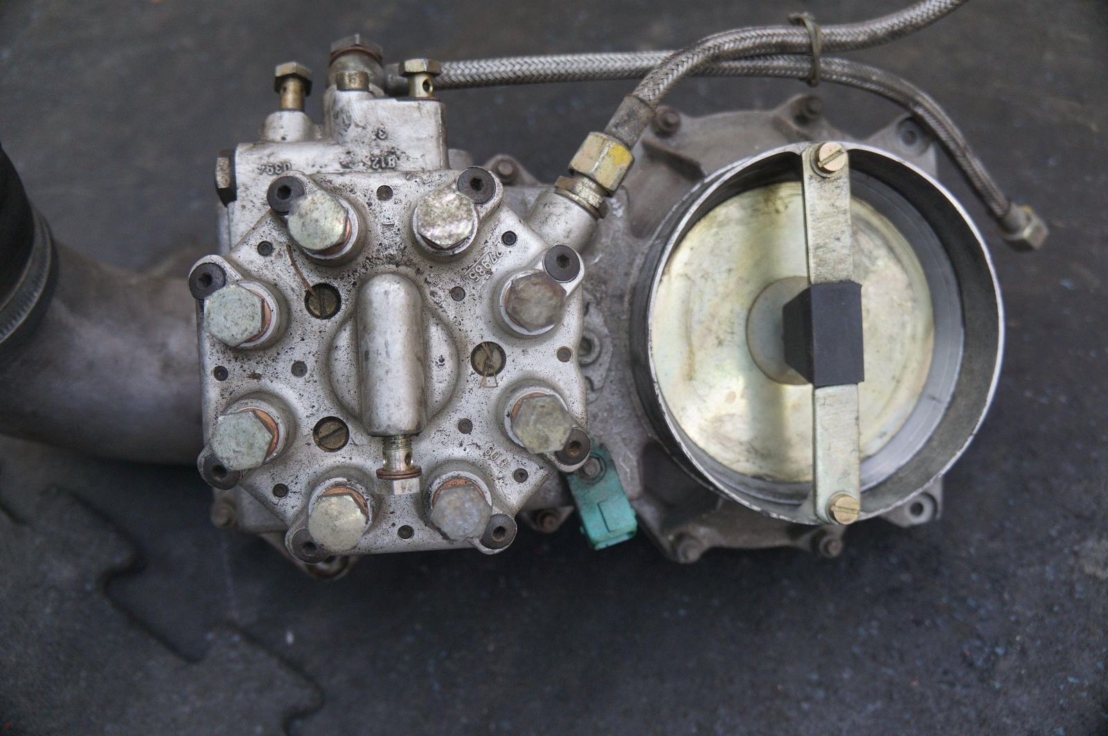 Fuel Distributor Metering Device 70000650 Ferrari 328 308 GTB 1980-89 208 Turbo