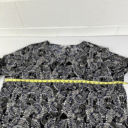 Larry Levine Blouse V- Neck , Black& White Blouse Roll Tab Sleeve Women’s Sz 3X - Picture 7 of 11
