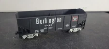BB09 HO Scale Train Car EMPTY 2 BAY HOPPER BURLINGTON CB & Q 157610 KNUCKLERS