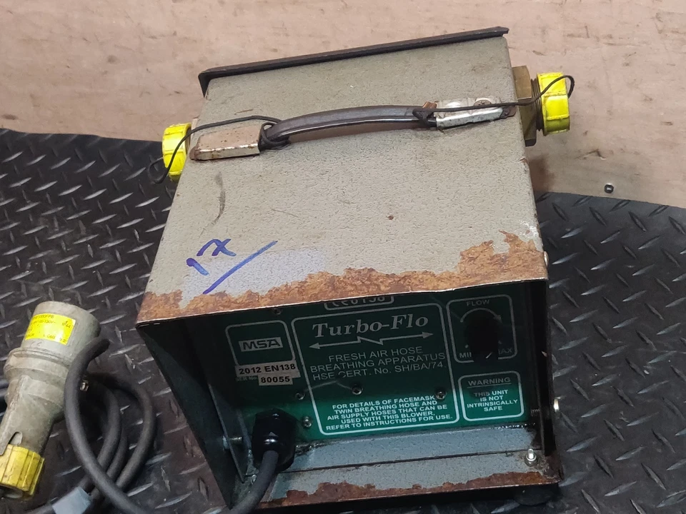 MSA TURBO FLO Air Blower Pump Breathing Apparatus Mask BA Gas Wask Fan - VAT INC - Image 4 of 4