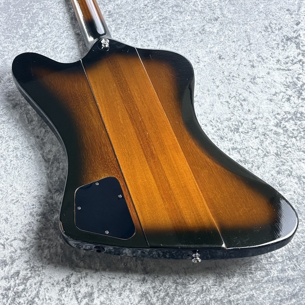 Gibson Thunderbird IV, 4.02kg, manufactured in 1997. | eBay