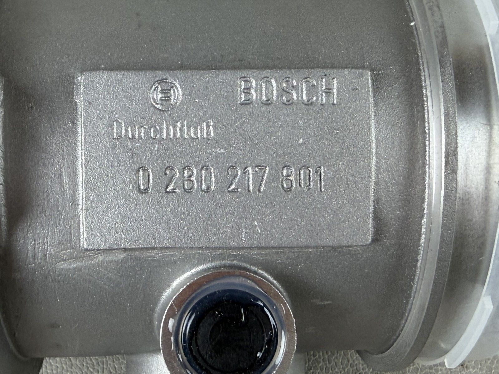 New! Never Used! 1992-1998 Bentley & Rolls Royce Air Flow Meter OEM (UE74159)