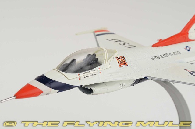 F-16 ✨THUNDERBIRDS×２箱 ✨1/１４４✨６機体セット❗昔の新品 F-16 ✨THUNDERBIRDS×2箱 ✨1/144✨6機体セット❗昔