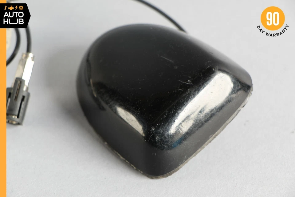 04-11 Mercede W219 CLS550 E350 Rear Trunk GPS Sirius Satellite Antenna OEM - Image 3 of 4