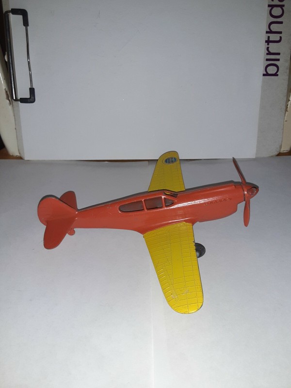Vintage hubley metal military  aircraft flying circus plane made in USA 