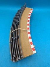 Scalextric L8712 curved border beige with barrier pack of 6