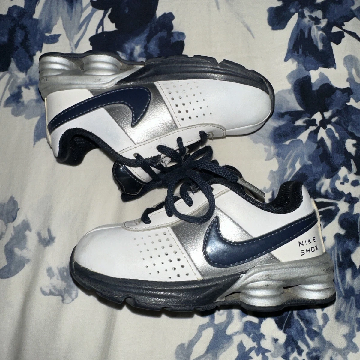 Toddler cheap nike shocks