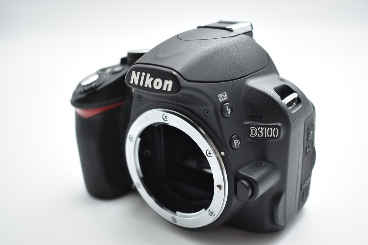 EXC+++++】Nikon D3100 Camera 18-55mm VR 55-200mm Zoom Lenses EXC+++++】Nikon D3100 Camera 18-55mm VR 55-200mm Zoom Lenses