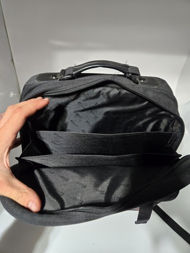 TARGUS Black Backpack Multi Sections w/Inside Padded Computer Storage - Picture 7 of 10