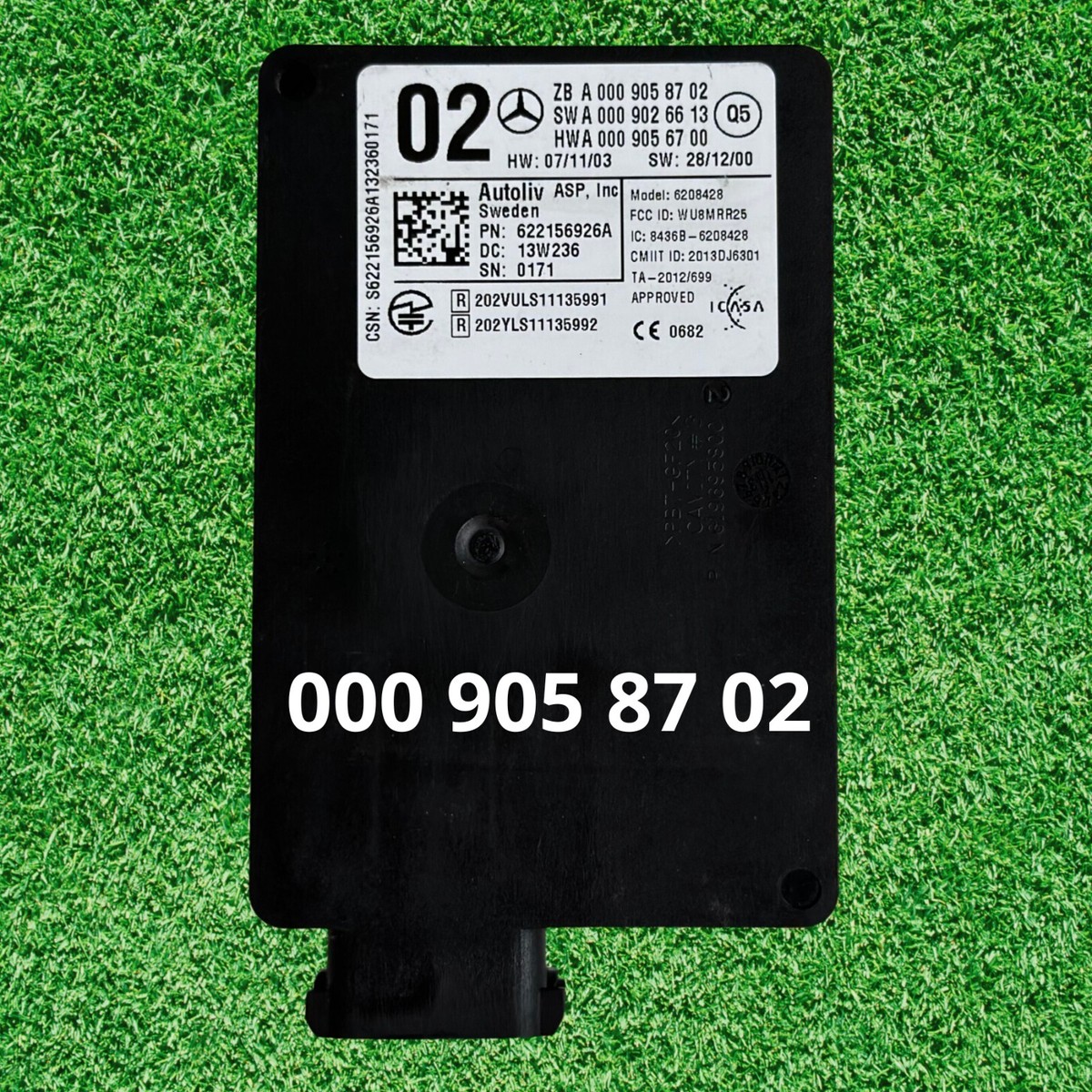 メルセデスベンツ　純正　レーダーセンサー　000-905-8702 Mercedes-Benz Radar Sensor Blind Spot Radar Distance Module