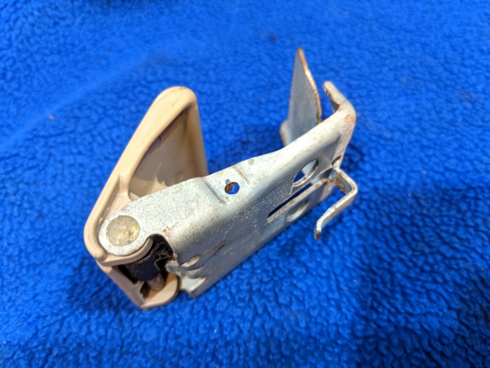 Lexus LX470 Fuel Door Release Lever 7705130060 beige tan ivory 1998