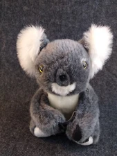 Koala Bear From Australia Plush Stuffed Animal Hugging Hands Arms 8 inch 