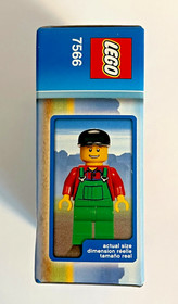 Lego 7566 City Farmer Mini Figures Building Toy BNIB Pig Dog Trough Shovel 16PCS