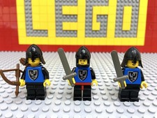 LEGO Castle Black Falcon Knight Minifigure 3pc Set