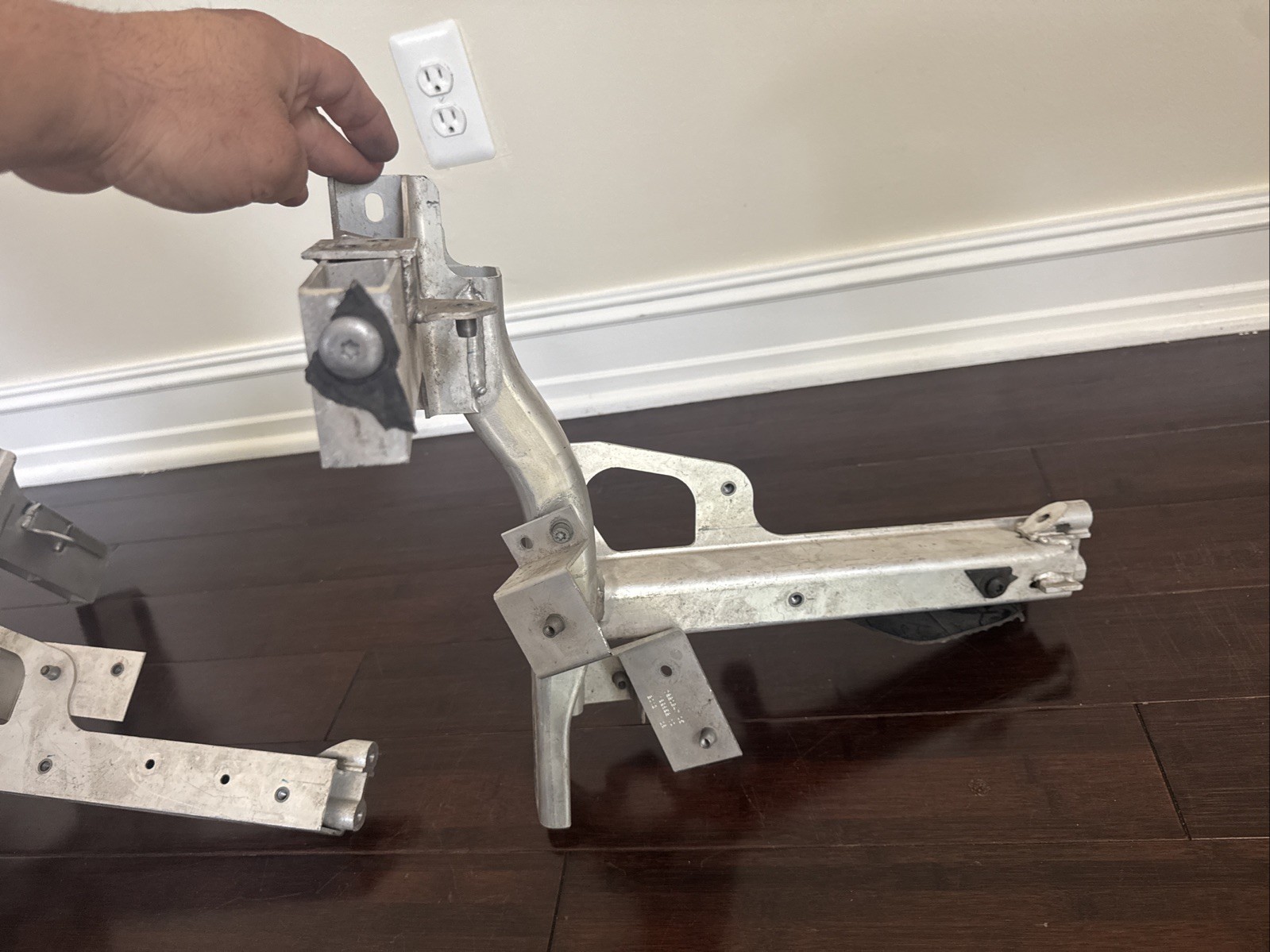 Rolls-Royce Ghost 2010-2014 Front Support brackets Set