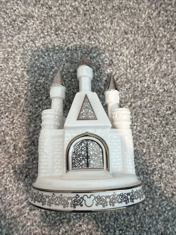 Disney Fantasy Fairytale Wedding Castle Porcelain White Silver Cake Topper