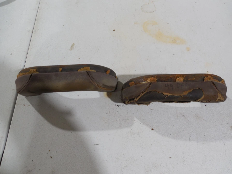 Plymouth 1949, Chrysler Deluxe reposabrazos de dos puertas Foto 4 de 4