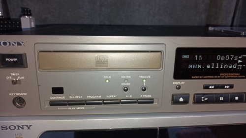 Grabadora de CD Sony CDR-W66. La mejor grabadora de CD pro. Muy poco uso - Imagen 5 de 17