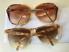 Lot 2 vintage sunglasses for woman