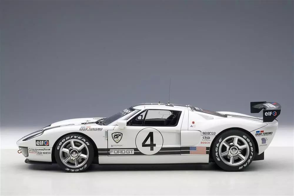 102505 Ford GT LM Race Car Spec II designed by Gran Turismo PAINTED  BODY(200mm)