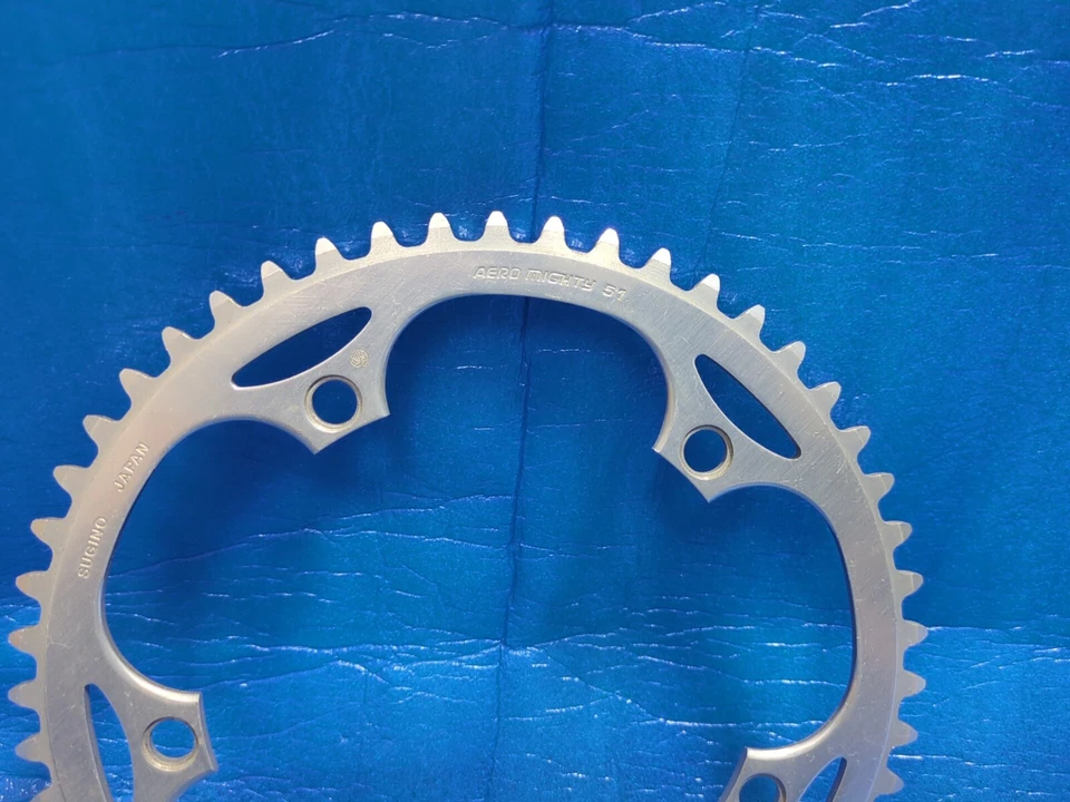 Plato Sugino Aero Mighty 51T 1/8" NJS Envío Gratis / NJS EXPORT Foto 2 de 4