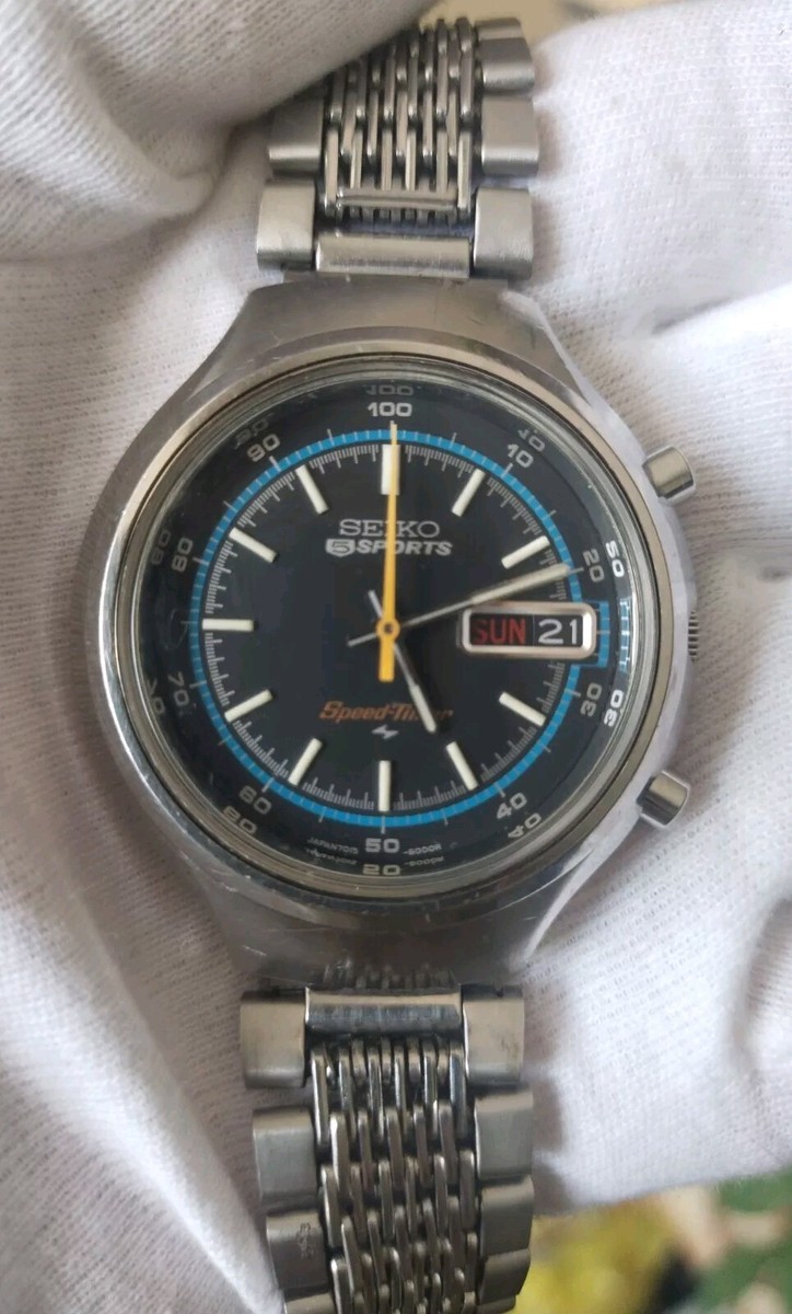Vintage Seiko 5 Sports Speed Timer Chronograph 7015-8000 December