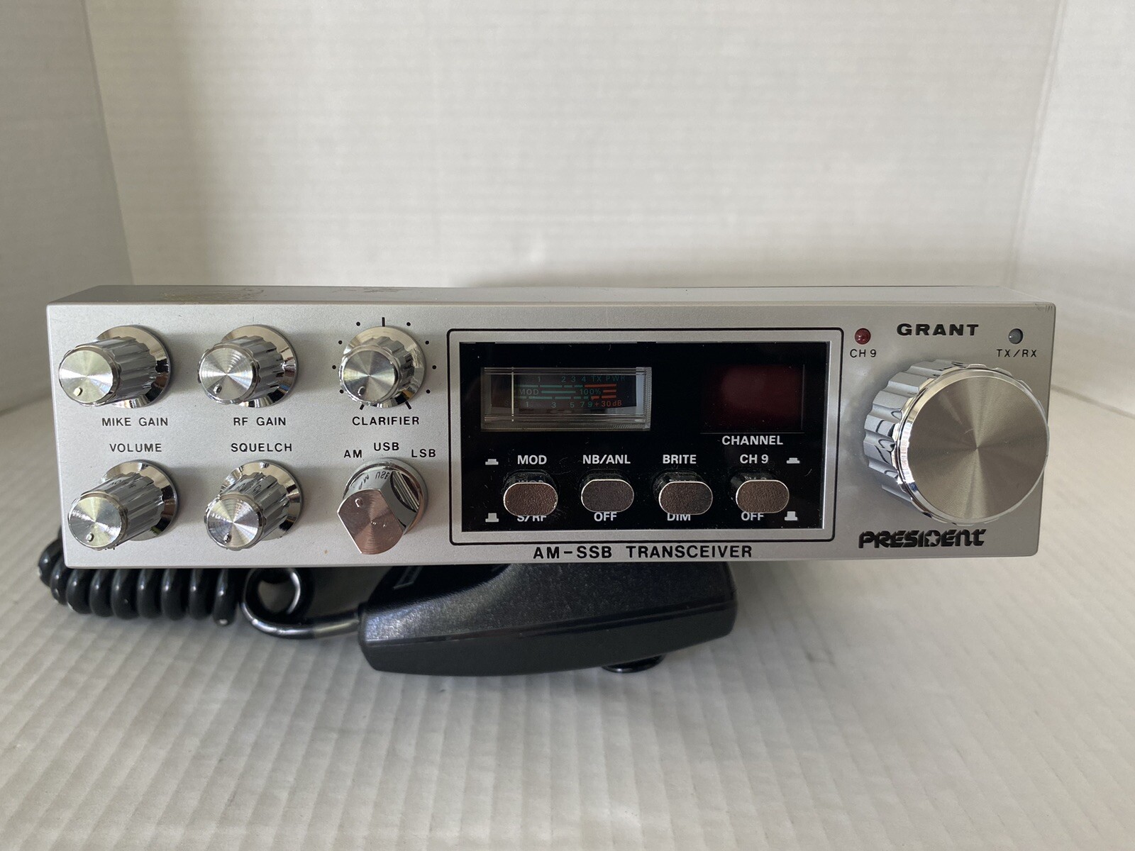 President Grant CB Radio 40 Channel with SSB and Microphone No Power