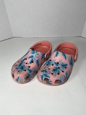 Crocs Classic Clog Pink Blue Leaves, Men's Size 5 Women's Size 7