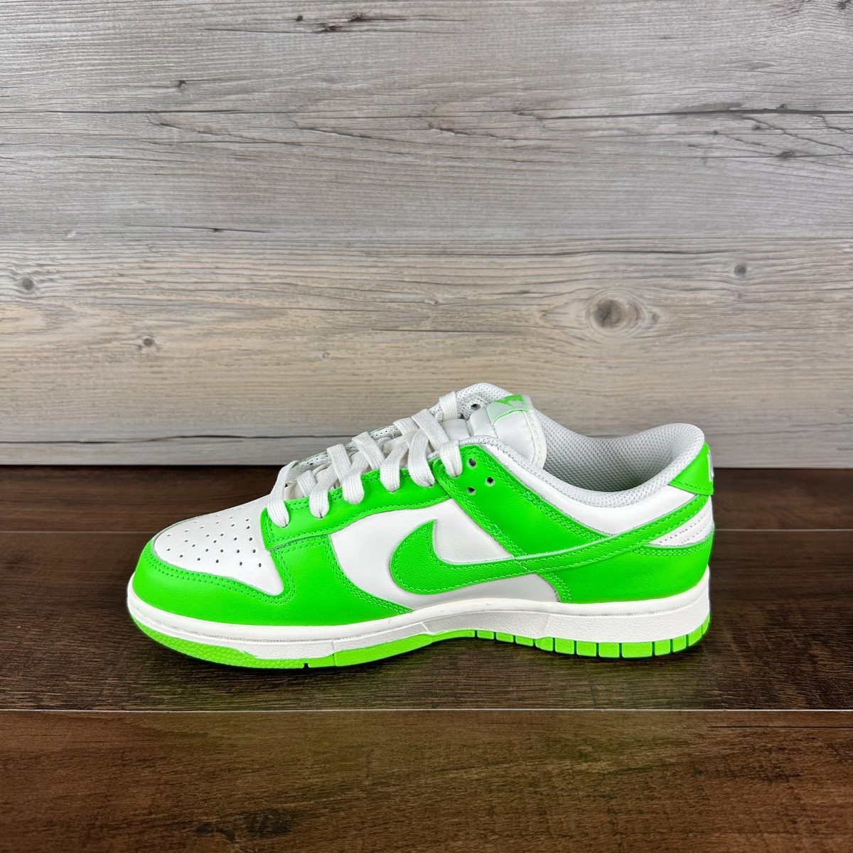 Nike Dunk Low Womens Size 9 Green Strike Sail HV0842 133 | eBay