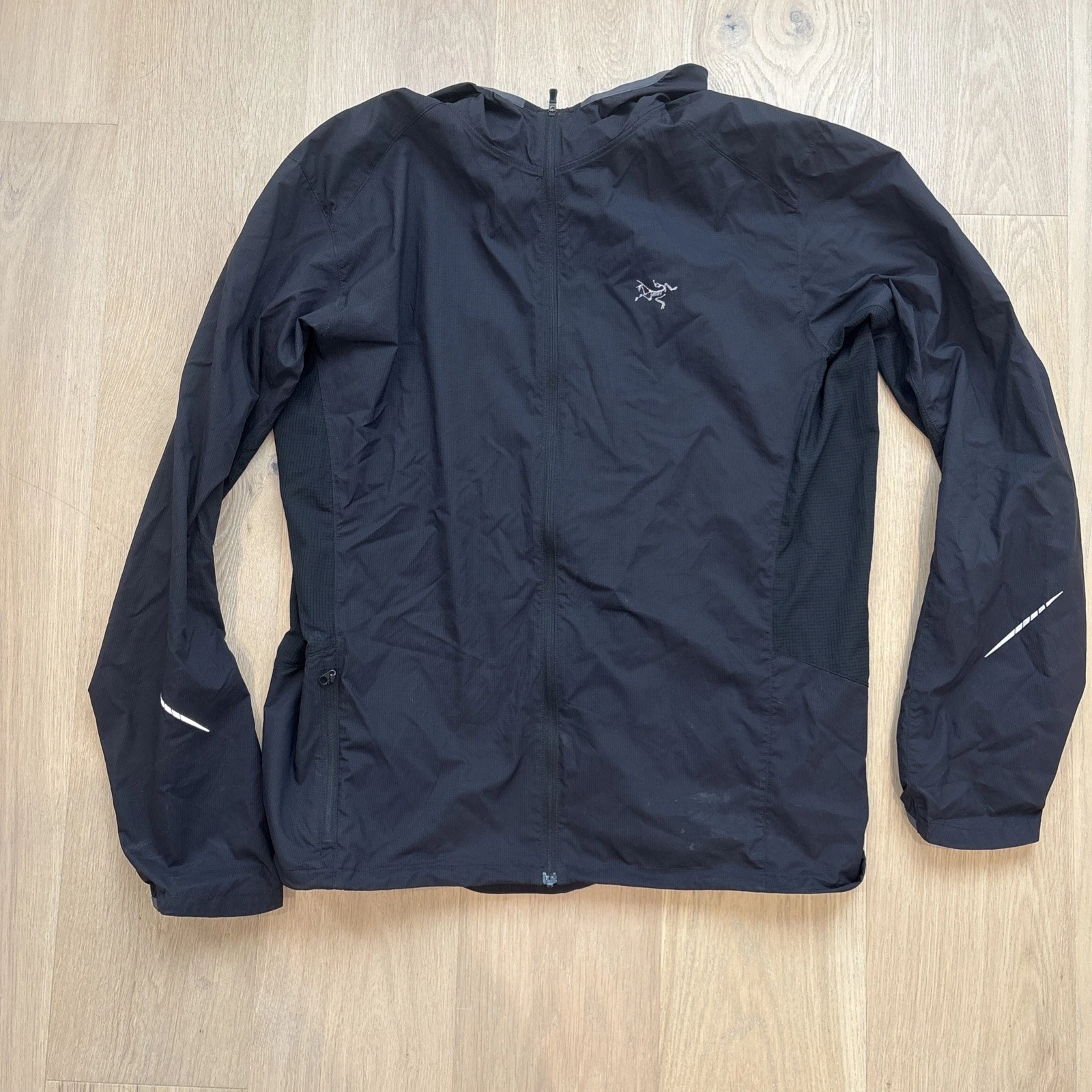 Arcteryx Men’s Large Incendo Hoody Mens Full Zip Jacket Windbreaker Black
Opens in a new window or t