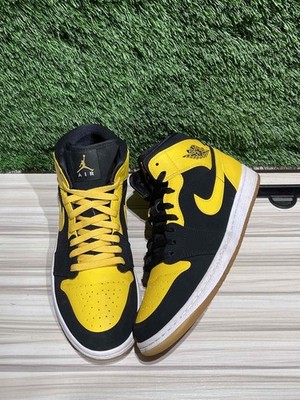 Size 10.5M/12W - Jordan 1 Retro Mid New Love (2017) Sz 10.5M 554724-035 Pre-Owne