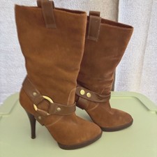 Nuevo BCBG Taupe Marrón Tostado Gamuza Slouch Medio Tacón Alto Botas Estilo Y2K 7.5