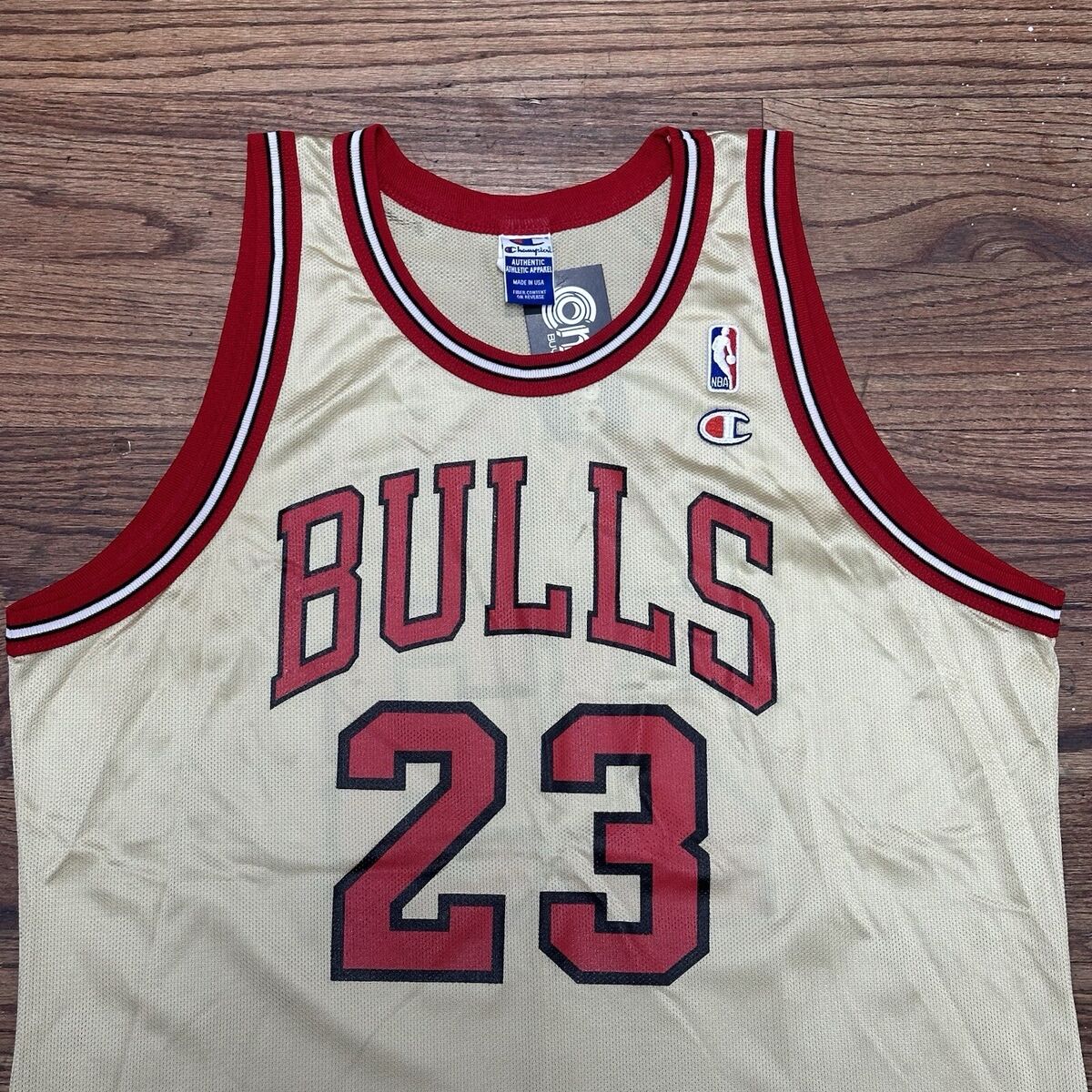 Vintage Michael Air Jordan Jersey CHAMPION SIZE 48 GOLD #23